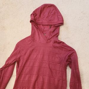Lululemon swiftly hooded shirt